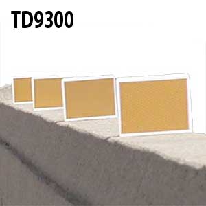 TD9300 Roadguide Concrete JerseyBarrier Markers